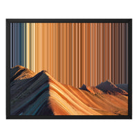 Montaña de Siete Colores, Perú: simulación del lienzo de Gradienta con marco negro