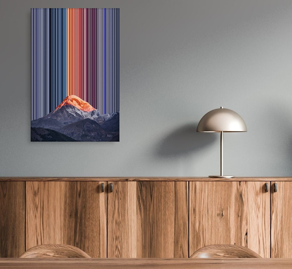 Mtskheta-Mtianeti, Georgia - Lifestyle staging in modern interior - Gradienta