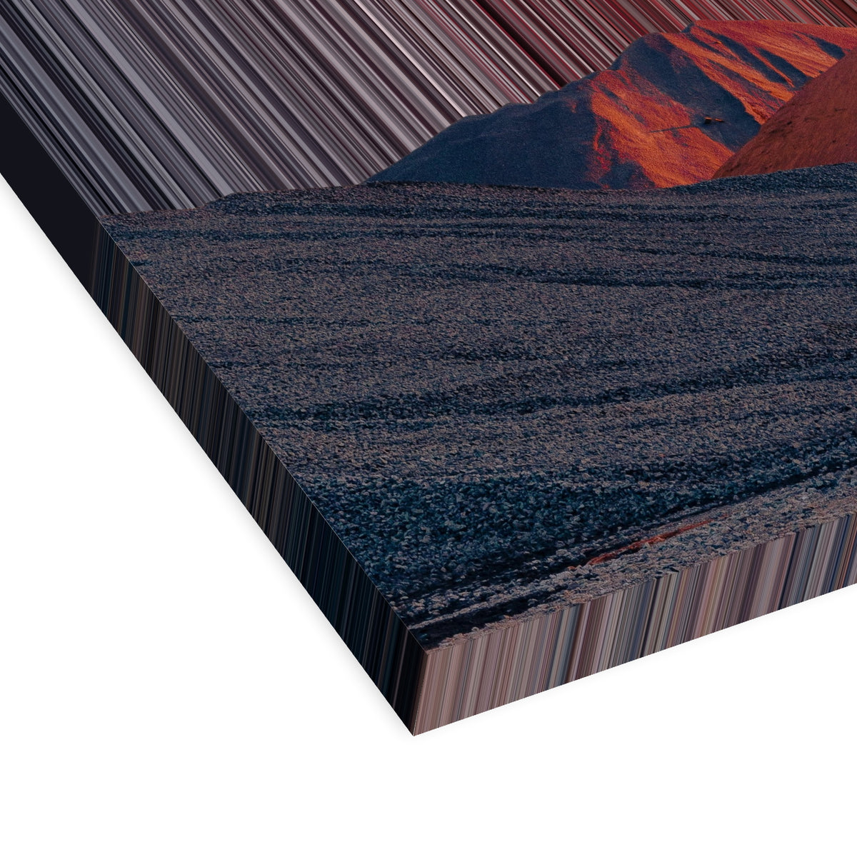 Collines érodées au lever du soleil – Vue en perspective 3D montrant l'épaisseur et la texture de la toile